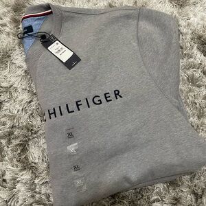 Men tommy hilfiger crewneck
